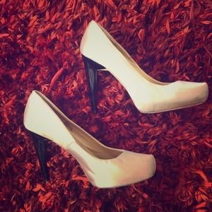 Gold Silk Evening Dress Heels #party